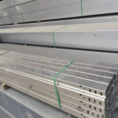 Hot Dip Galvanized Cable Tray Pelindung Kabel Trunking Listrik Logam